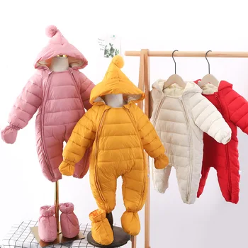 2023 Bebek sarılma giysileri kış yeni bebek emekleme giysileri artı kaşmir kalınlaşmış giyim bebek tulumu dışarı çıkmak seti