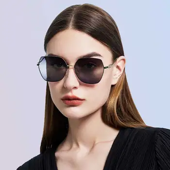 2024 Lüks Zarif Kadın Polarize Güneş Gözlüğü Bayan Açık Sürüş Seyahat Degrade Shades Alaşım Kadın UV Koruma güneş gözlüğü