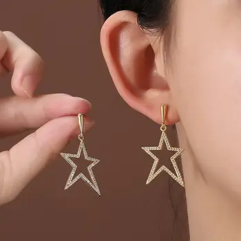 High-end İçi Boş Yay Yıldız Tasarım Duygusu Piercing Kulak Damızlık Kadın Kulak Tokaları Kore Tarzı Küpe Ziyafet Takı