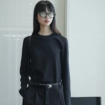 İlkbahar / Yaz Yeni Kore Baskı Minimalist Tarzı Siyah Rahat Yuvarlak Boyun T-shirt Gevşek ve İnce İç Uzun Kollu Üst Kadınlar için