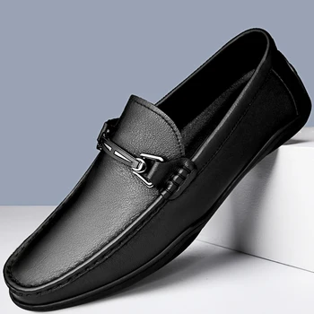 Yeni Eğlence Erkekler Siyah Deri Flats Ayakkabı Üzerinde Kayma Açık rahat ayakkabılar Düşük Üst Tembel Ayakkabı Kaymaz Loafer'lar Moccasins erkek
